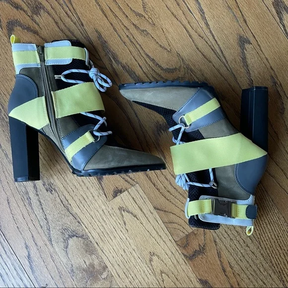 New Steve Madden Illusions Mesh Booties Ankle Booties Size 7 - Picture 2 of 15